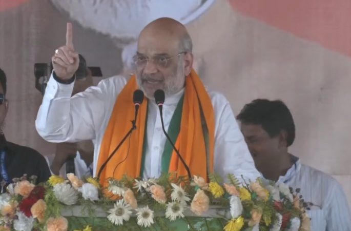 Despite being a woman chief minister, Mamata Didi is standing with the culprits of Sandeshkhali: Amit Shah