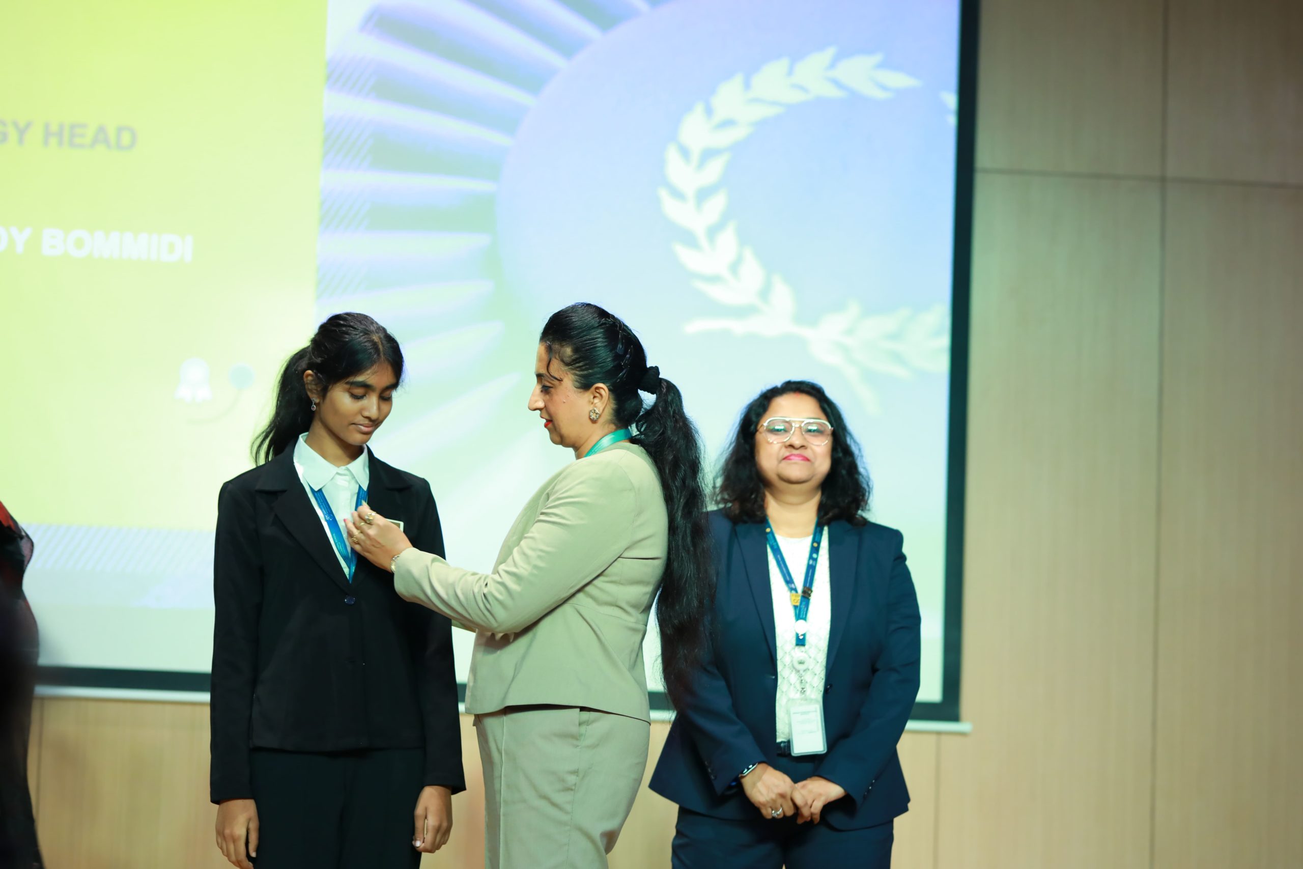 8 A(Stars) and Beyond: How Oakridge’s Cambridge Curriculum Fuels Student Success