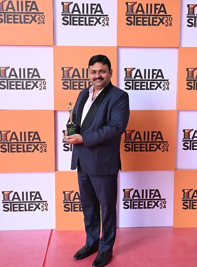 Suresh Goyal, Chairman and Managing Director of Sambhv Steel Tubes Ltd., Honoured with Excellence in Market Presence Award at AIIFA Steelex Awards 2024