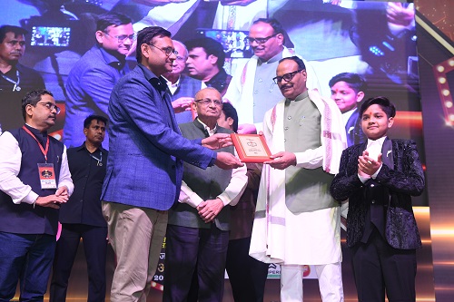 Lucknow Hosts the Prestigious 6th Saras Salil Bhojpuri Cine Awards 2025