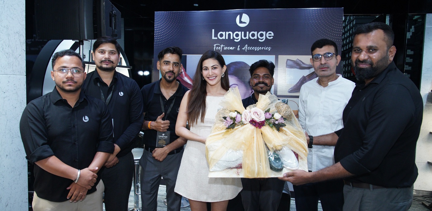 Amyra Dastur Applauds Language’s Inclusive Fashion at Elante Mall, Chandigarh