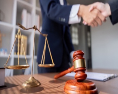 Bajaj Finserv Lawyer Loan: Smart Financing for Legal Professionals with Interest Rates Starting at 11% p.a.