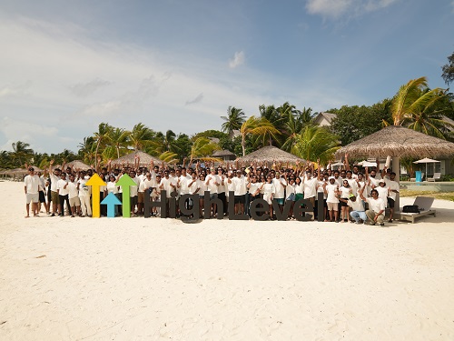 HighLevel Brings More than 1000 Global Team Members Together for Landmark Retreat in the Maldives