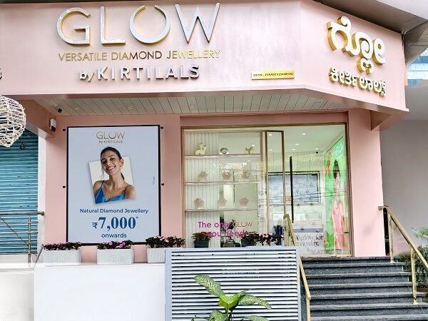 Glow by Kirtilals Dazzles with the Grand Opening of its New Showrooms at 4th Block, Jayanagar