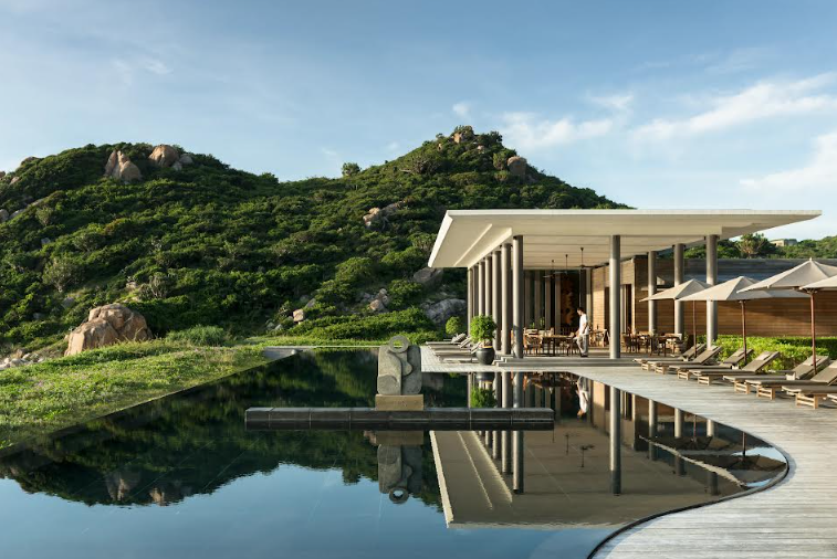 Discover the Charm of Southeast Asia & Europe this Spring Season