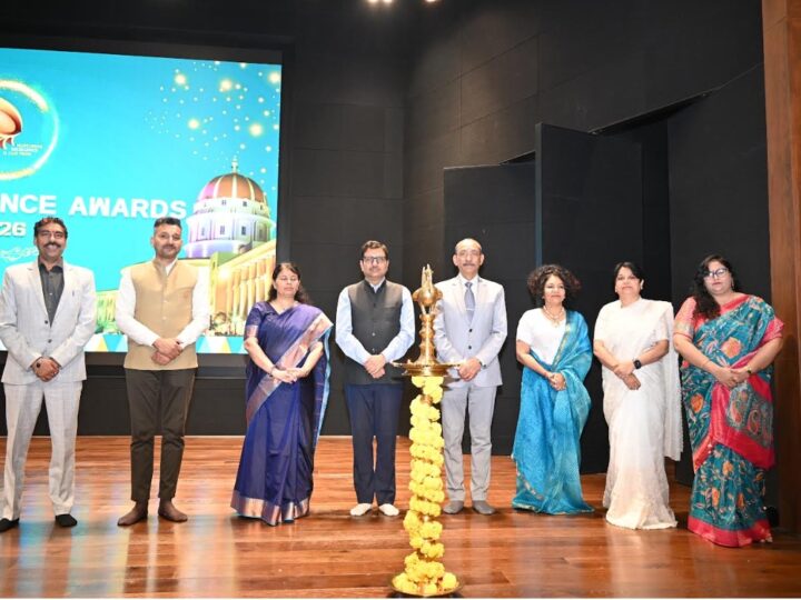 Excellence and Global Recognition: Manipal University Jaipur Honours 376 Employees, Celebrates QS 5-Star Rating